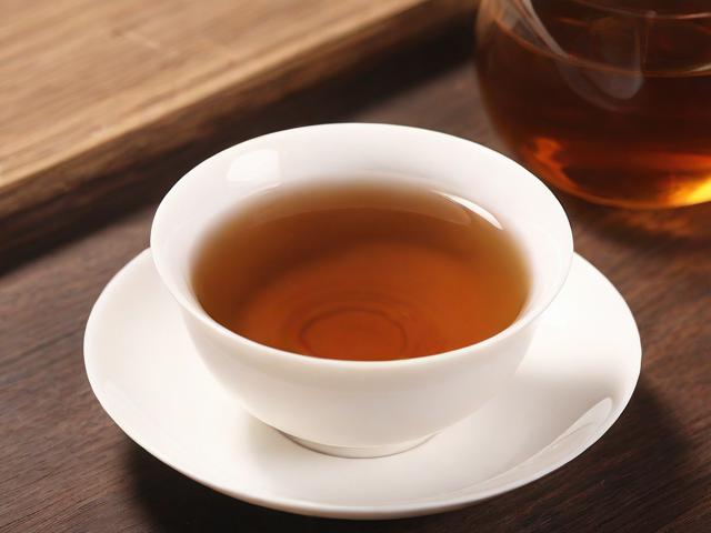 〖哺乳期可以喝茶叶茶吗·哺乳期可以喝茶叶茶吗会回奶吗〗